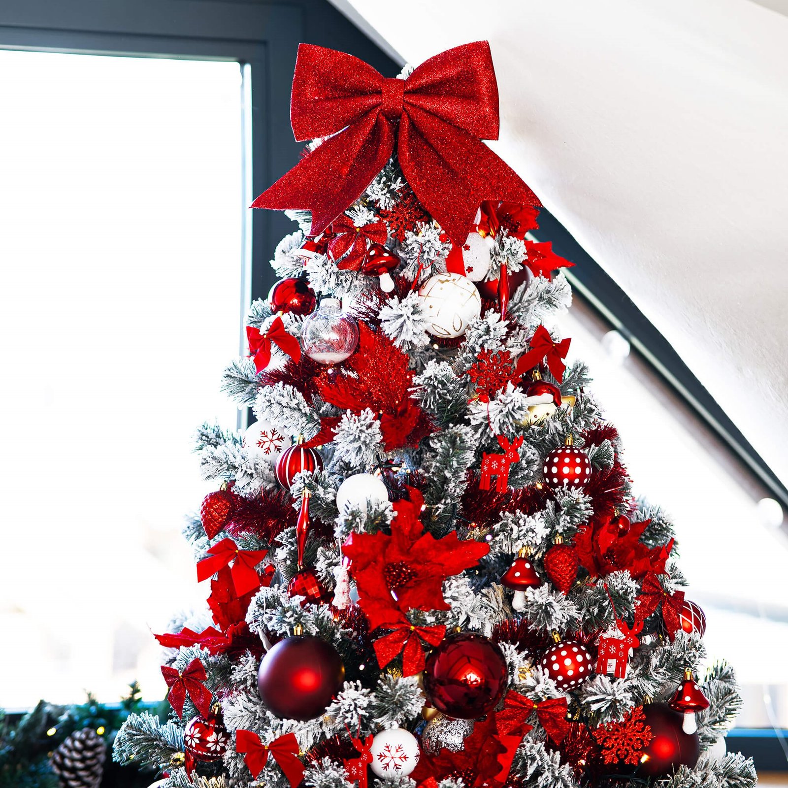 Božićna mašna 18 × 20 cm crvena