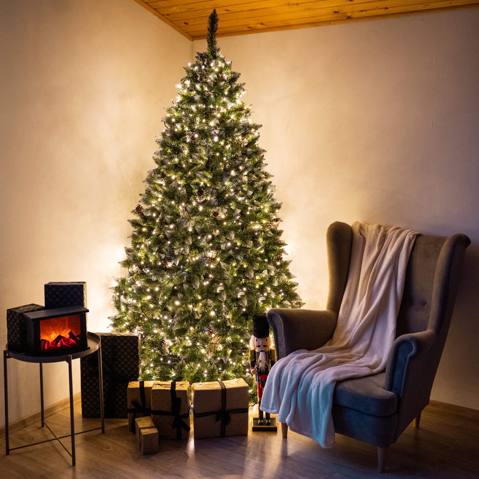 Umjetno božićno drvce, premium dijamantni bor 220 cm