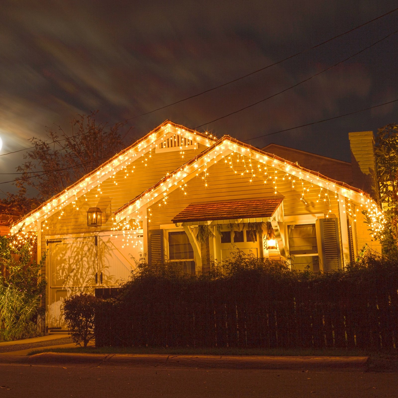 Božićna LED zavjesa s daljinskim upravljačem 300 LED – toplo bijela