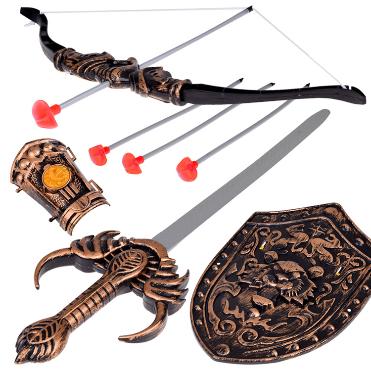 Set malog viteza s mačem, lukom i štitom