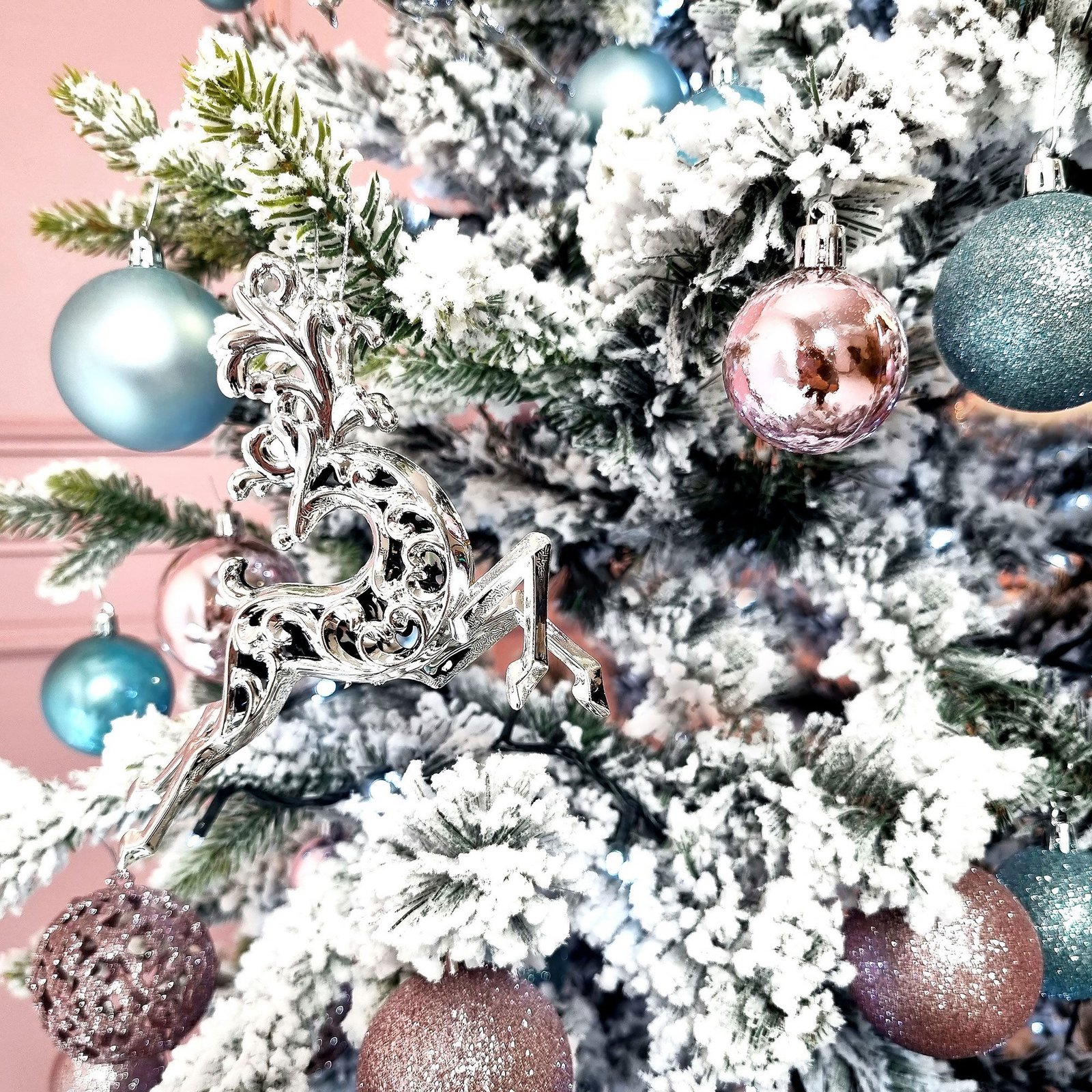 Božićne kuglice 4 / 5 / 6 cm – set 30 komada nijanse roze